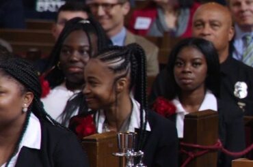 Il n'y a pas de meilleur moyen de continuer #BlackHockeyHistory qu'avec @tiffanyhaddish, @sportb ...