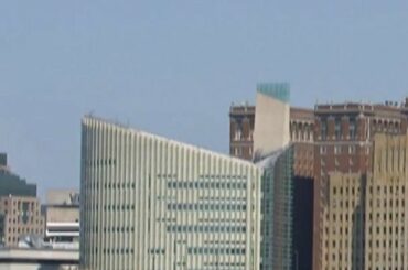 "Tu as déjà un moins? C'est la première période."
La carrière de Kelly Cooke en tant que re ...