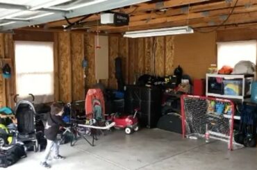 Une minuterie avec papa. #HockeyAtHome (@ mako1987) ...