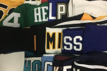 Même ... même DM nous vos photos et vidéos #HockeyAtHome pour une chance d'être exploit ...