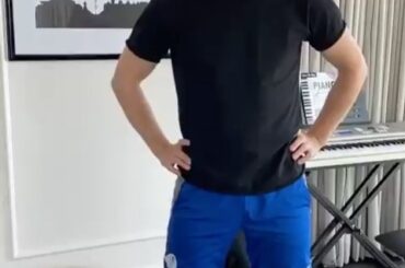 Y a-t-il quelque chose que Filip Forsberg ne peut pas faire? #HockeyAtHome (: @forsbergfilip) ...