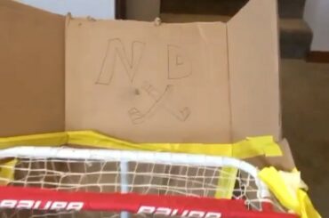 Les tableaux de bord sont en place! #HockeyAtHome (@ hockey4lifecj) ...