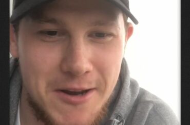 Joe Exotic est-il le vrai Tiger King?

Les joueurs interviennent. #HockeyAtHome ...