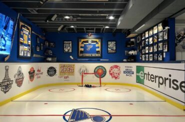 Faire passer #HockeyAtHome au niveau supérieur! (@minnerarena) ...