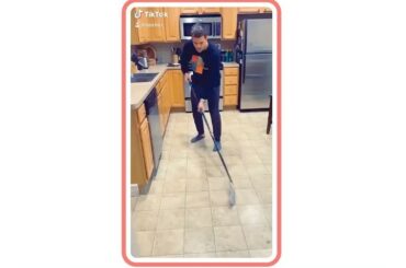 Nous savons qu'il peut jouer, mais garçon peut-il pendre! @ thenasher61 peut tout faire.

Mélanger salut ...