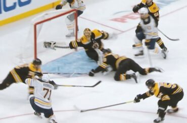 Go-Go-Gadget Tuukka @ trask40
VOTEZ pour la LNH #NHLFanChoice Save of the Year ....