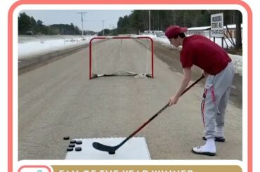 Nous avons demandé, vous avez voté. Zac Bell (@alwayshockey) est votre fan de 2020 #NHLFanChoice de ...