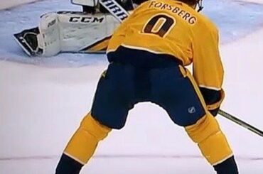 The 2016 #NHLDraft Class made their presence felt this season.  NHL Colorful Mom...