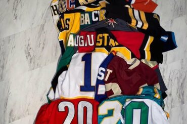 Start spreading the news! Hockey is back August 1st.  #MyPlayoffsMoment 

( @con...