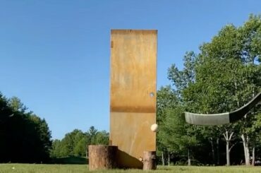 Le nombre d'essais que cela a dû prendre ... #HockeyAtHome (@alwayshockey) ...