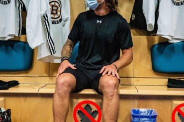 David Pastrnak, pas un grand gars @mapleleafs.  #StanleyCup (@davidpastrnak) ...