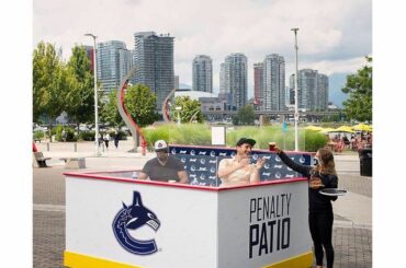 Brillant!  #MyPlayoffsMoment (@canucks) ...