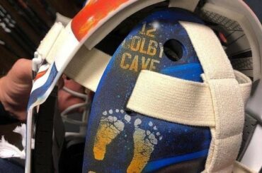 Mikko Koskinen avec un bel hommage sur son masque #StanleyCup Qualifiers.  ⁣ (...