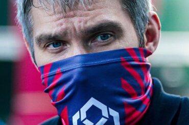 Alex Ovechkin, masqué et prêt.  #StanleyCup (@capitals, @aleksandrovechkin ...
