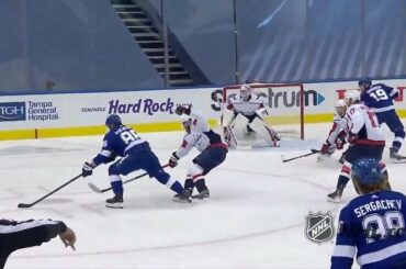 Absolute snipe. My goodness, @nikitakucherov86. #StanleyCup Round Robin

: @nhlo...