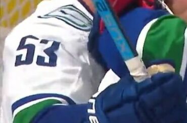 - Jacob Markstrom (@markstrom25) records a shutout for the @canucks. 
- The @veg...