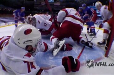 THIS. IS. MADNESS. #StanleyCup Qualifiers 

: @nhlonnbcsports : @sportsnet...