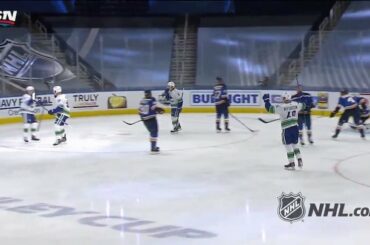 Clignez des yeux et vous risquez de rater un chronomètre unique de @ bohorvat. #Coupe Stanley

: @Nhlonn ...