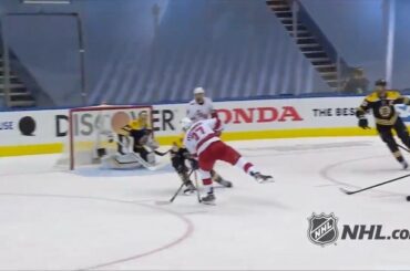 TOP CHED devient @ andrei_svechnikov37. #Coupe Stanley

: @nhlonnbcsports
: @sportsnet ...