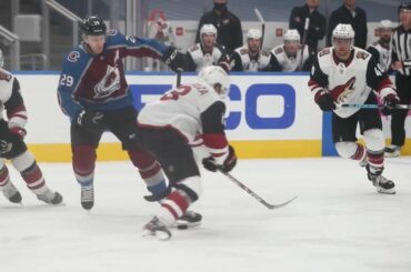 Votre dose quotidienne de Nathan MacKinnon (@ mackinnon29) pend. #Coupe Stanley...
