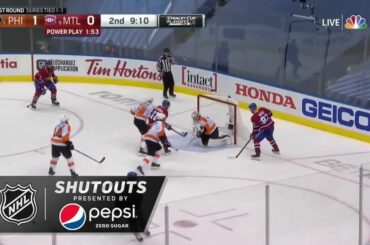 Carter Hart (@ c_hart70) était p e r f e c t dans le pli ce soir, arrêtant tout ...