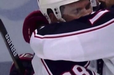 Et nous ne faisons que commencer!

Les qualificatifs #StanleyCup définissent la table pour w ...
