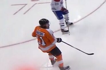- Patrice Bergeron and the @nhlbruins win in 2OT. 
- The @ny_islanders score fou...
