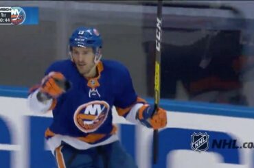 Mat Barzal (@ barzal97) ne s'arrête pas encore. #Coupe Stanley

: @Nhlonnbcsports
: @sp ...