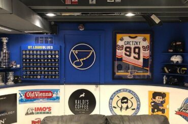 Quel est le maillot sur votre liste de souhaits de fan cave? #MyPlayoffsMoment

(@minnera ...