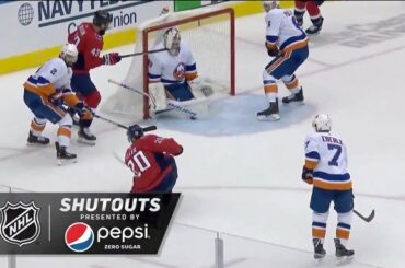 Pas de meilleur moment pour Semyon Varlamov pour récolter un blanchissage @pepsi que ce soir!

W ...