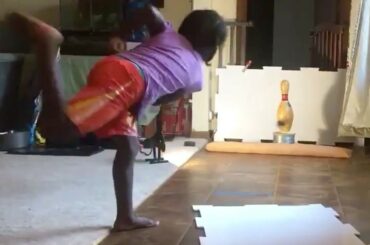 Keani, 5 ans, est toujours prête pour son #MyPlayoffsMoment!

(TW / FiddleSilky) ...