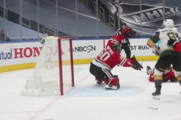 Message d'appréciation de Corey Crawford.

40+ arrêts ... jusqu'à présent. #Coupe Stanley

: @nhlonnbc ...