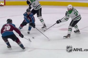 Bon vieux drop and release. #Coupe Stanley

: @nhlonnbcsports
: @sportsnet ...