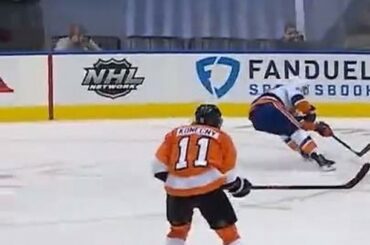 - Semyon Varlamov records back-to-back shutouts to lead the @ny_islanders.
- The...