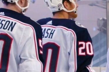 Le premier tour des éliminatoires de la #StanleyCup a fourni de superbes moments micro ...