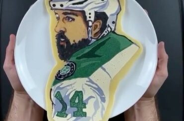 Attendez juste ... #MyPlayoffsMoment

(@flippinartdude) ...