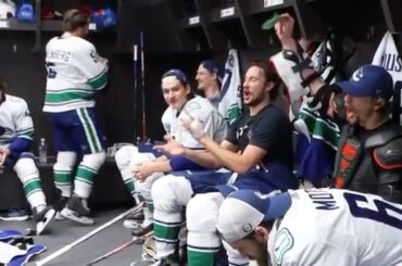 Antoine Roussel (@rouss_ant) avec une programmation lue pour les âges. #StanleyCup (@ca ...