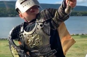 Le neveu de Reilly Smith est excité pour le match de ce soir! #MyPlayoffsMoment

@vegasgo ...