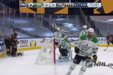 C'est un jeu grossier de tic-tac-toe. #Coupe Stanley

: @nhlonnbcsports: @sports ...
