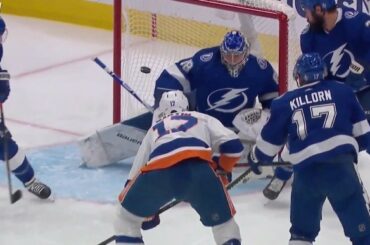 Matt Martin (@ mattymarts17)
Victor Hedman
#Coupe Stanley

: @nhlonnbcsports ...