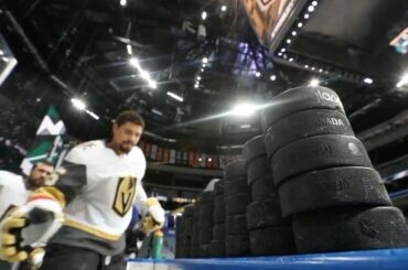 Annnnnd, ils s'en vont. #Coupe Stanley

: @nhlonnbcsports: @sportsnet ...