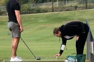 Où s'inscrit-on aux cours de golf d'Anton Khudobin ?? #Coupe Stanley

(@anton_kh ...