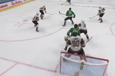 Lorsque les @dallasstars ont besoin d'un objectif, @ jamiebenn14 tient ses promesses. #Coupe Stanley

: @nhlonn ...
