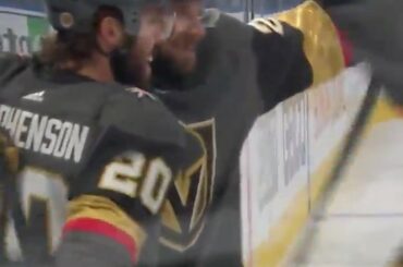 Reconnaissez Chandler Stephenson (@ c__s18), tout le monde. #Coupe Stanley

: @nhlonnbcsport ...