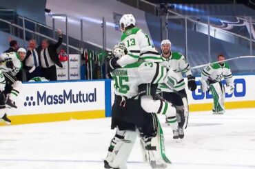 Jeu 1 de la finale #StanleyCup entre les @dallasstars et le @tblightning.

...