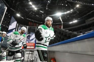 Les @dallasstars sont prêtes à rouler - et vous? #Coupe Stanley

: @nhlonnbcsports
: @ ...