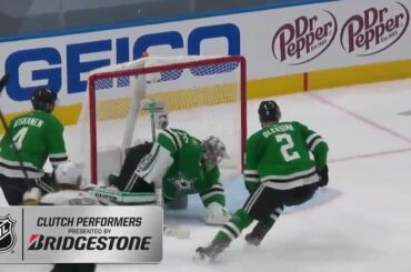 Prochaine étape: la finale #StanleyCup

Anton Khudobin et Victor Hedman ont mis @brid ...