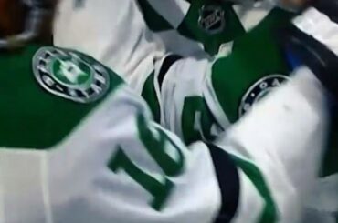 Quelle course cela a été pour les @TBLightning et @DallasStars.

Ne manquez pas le match 4 ...