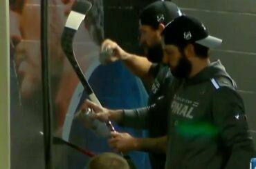 Considérez les bâtons pulvérisés. #Coupe Stanley

@TBLightning contre @DallasStars à 8 HE ...