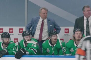 Rick Bowness n'avait pas tort. Corey Perry en a BEAUCOUP. #Coupe Stanley

Gam ...